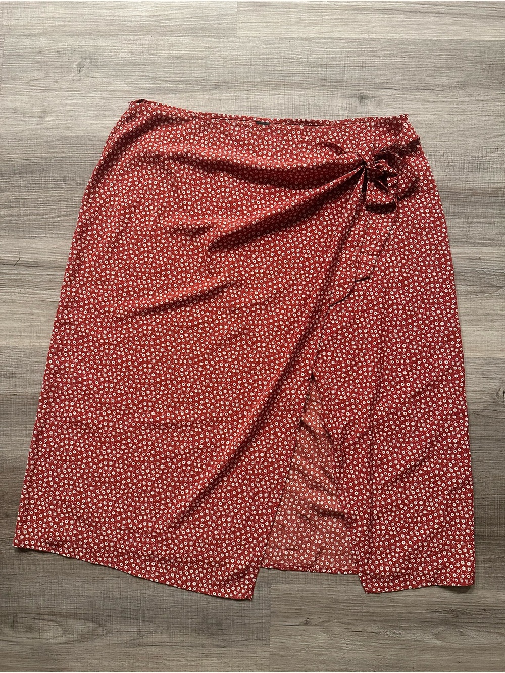 SHEIN Rust Red Floral Skirt
